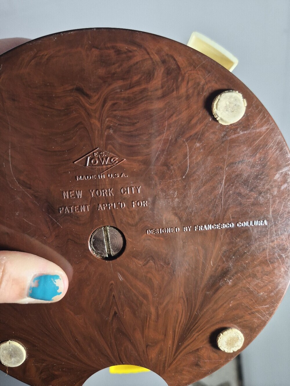 Vintage Poker Chip Dispenser - Picture 8 of 8